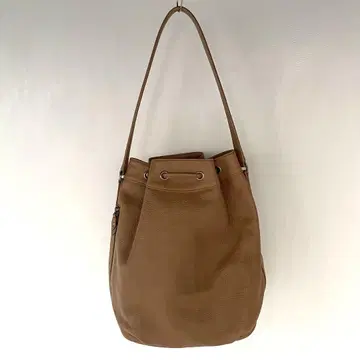 유나이티드 애로우즈 가죽 숄더백 베이지