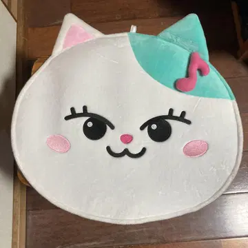 NiziU 마유카 루캬 부채