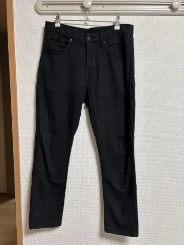 UNIQLO 남성용 슬림핏 블랙 데님