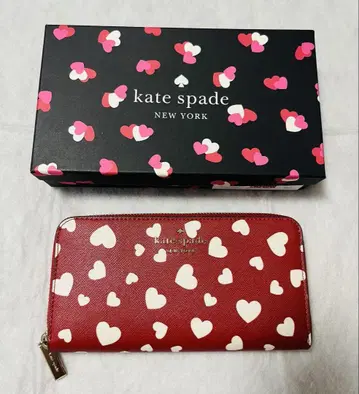 kate spade 하트 무늬 장지갑 박스 포함