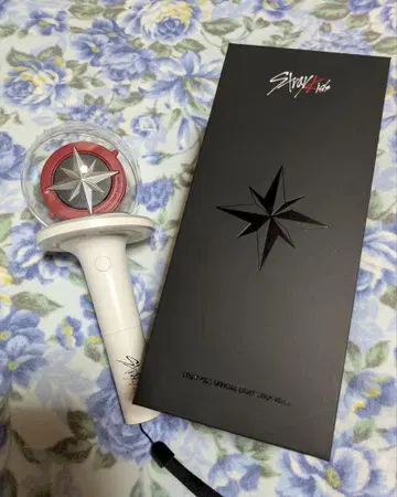 Stray Kids 스키즈 공식 응원봉 Ver.2