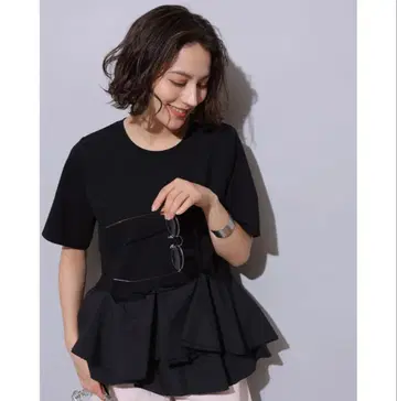 페플럼 티셔츠