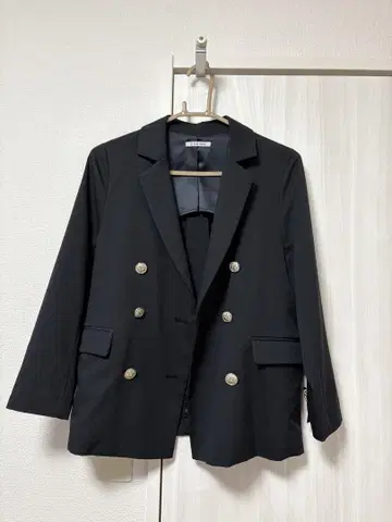 COHINA 네이비 자켓