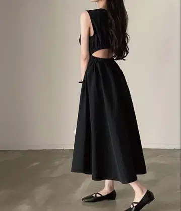 mejane 백 슬릿 오픈 슬리브리스 원피스