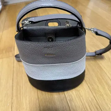 훌라 숄더백 그레이/화이트/블랙