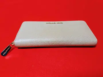 마이클코어스 MICHAEL KORS 그레이 장지갑 라운드 지퍼