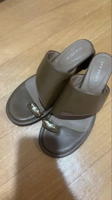 부드러움! 썸링 변형 힐 뮬/토링 샌들