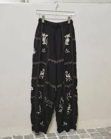 Embroidery Patchwork Trousers Black 36