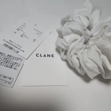 스크런치 화이트 CLANE LINEN MEDIUM SCRUNCHI