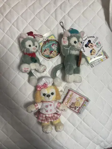 젤라토니 쿠키 앤 봉제 인형 배지