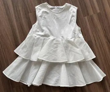 Heve 플레어 슬리브리스 탑