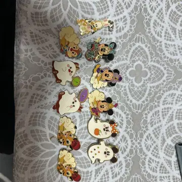디즈니 핀 배지 세트