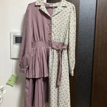 퍼플과 꽃무늬의 롱 원피스