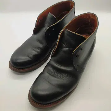 새상품급 레어 레드 윙 9024 처카 부츠 26.5 redwing