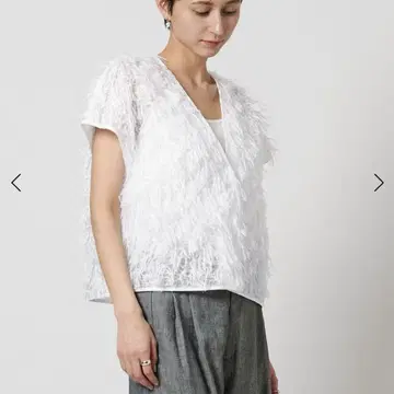 새상품 UNITED ARROWS 헤어리 자카드 컷 베스트