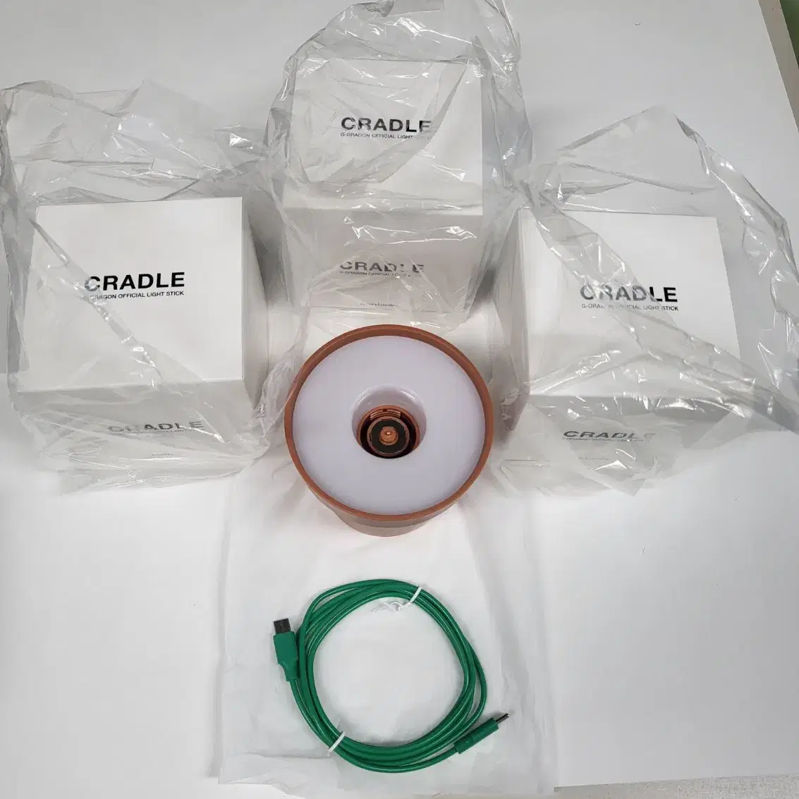 G-DRAGON | 지드래곤 In stock) GD Gdragon Cradle on Bunjang