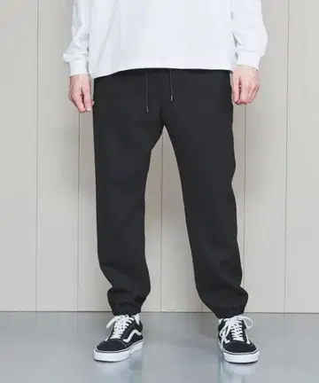 H BEAUTY&YOUTH TRAINING PANTS/팬츠 블랙 M