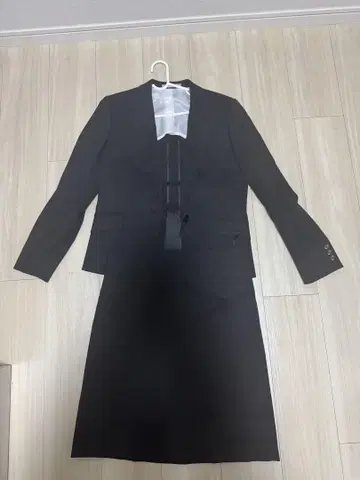 취업활동 비즈니스 정장 여성용