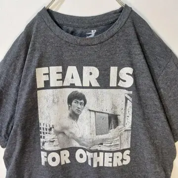 인기 상품] 블루스 리 "Fear Is For Others" 티셔츠 M