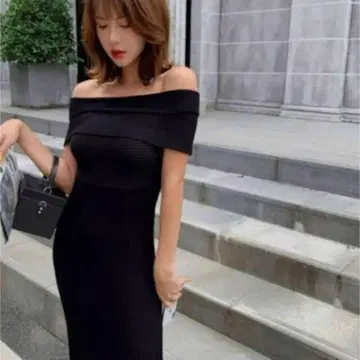 벌스데이 바쉬 오프숄더 원피스