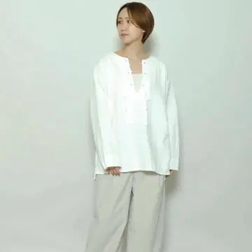 Johnbull 상의 블라우스