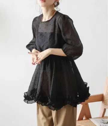 블랙 도트 무늬 오간자 프릴 튜닉 블라우스 7부 소매