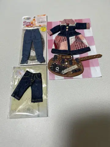 브라이스 아웃핏 묶음 판매 4점
