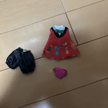 레나 엘레나 미디 브라이스 아웃핏