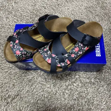 BIRKENSTOCK 컴포트 샌들 36/37