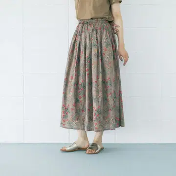 새상품 SOIL 북유럽 생활용품점 별주 꽃무늬 개더 롱 스커트