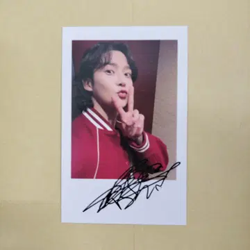 ROWOON 사인 포함 폴라로이드 사진 세트