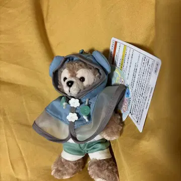 더피 뷰티풀 레이니 데이즈 인형 배지