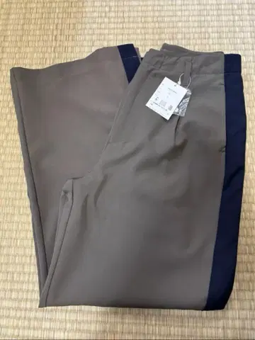 카키 네이비 사이드 라인 슬릿 팬츠 레이 카즌