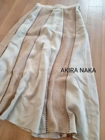 AKIRA NAKA 린넨 코튼 플레어 스커트