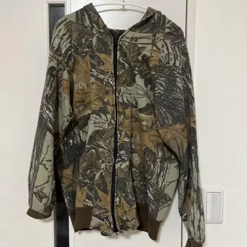 Gando Mountain real tree 후드티