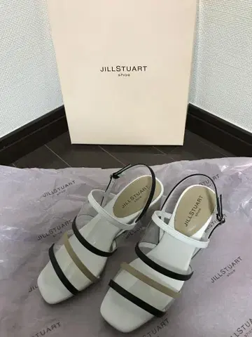질스튜어트 샌들