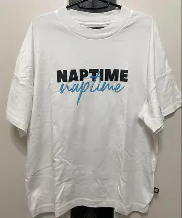 Naptime 모크넥 티셔츠 M 사이즈