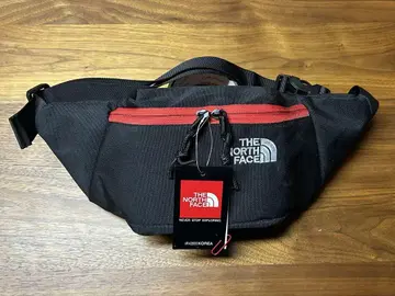 THE NORTH FACE 바디백 블랙/레드