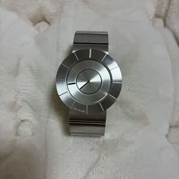 ISSEY MIYAKE WATCH TO 시리즈 by 요시오카 토쿠히토