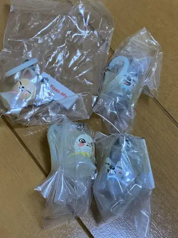 SKZOO 가챠 메지루시 액세서리 4개