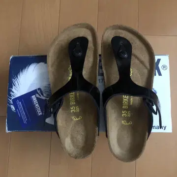 새상품 버켄스탁 기제 노멀 폭 페이턴트 에나멜 35 22.5cm