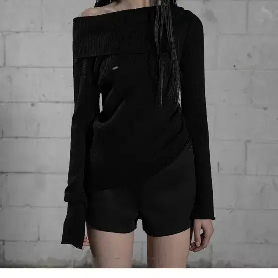 トップス Bohemian seoul BUTTON V-NECK SLIT KNIT BOHEMIAN SEOUL | 보헤미안서울 Bohemian Seoul Button V-Neck