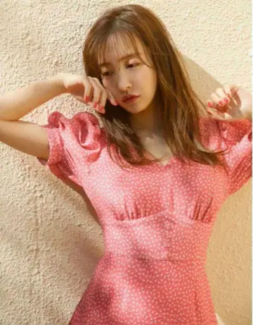 미사용급 로지 루체 프렌치 튤립 드레스 롱 원피스