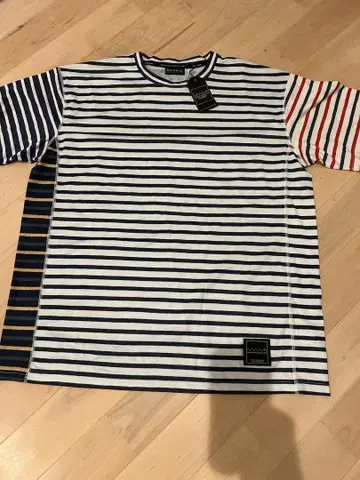 MMA Crazy Border Relax Tee L 사이즈