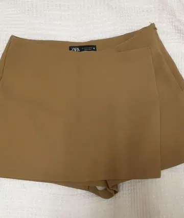 자라 베이지 플레어 스커트