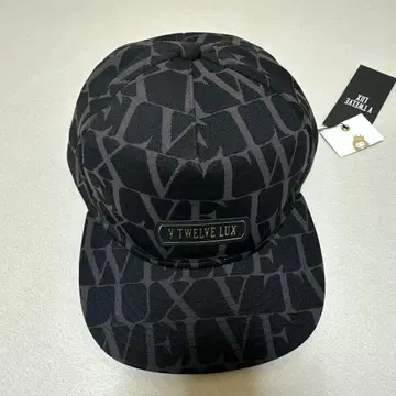 V TWELE LUX 블랙 캡 야구 모자