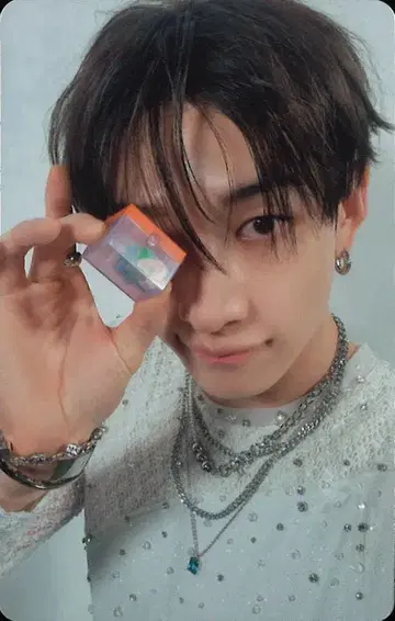 StrayKids 초회 한정판 B BangChan 자이언트 B/화이트