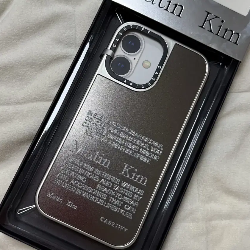 Casetify Matin Kim Case New iPhone 16 on Bunjang Global Site.