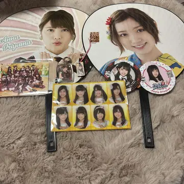 AKB48 이리야마 안나 오오타 유우리 부채, 기타 굿즈