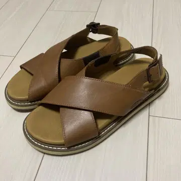 킨 라나 크로스 스트랩 샌들 24cm
